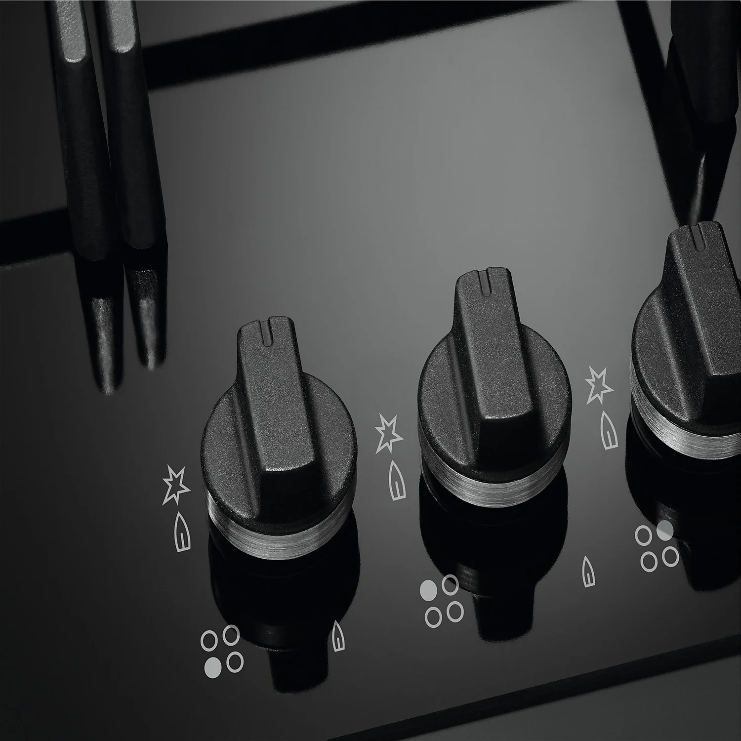 AEG HKB64450NB 59cm Gas Hob - Black 5 AEG HKB64450NB 59cm Gas Hob - Black - Image 3