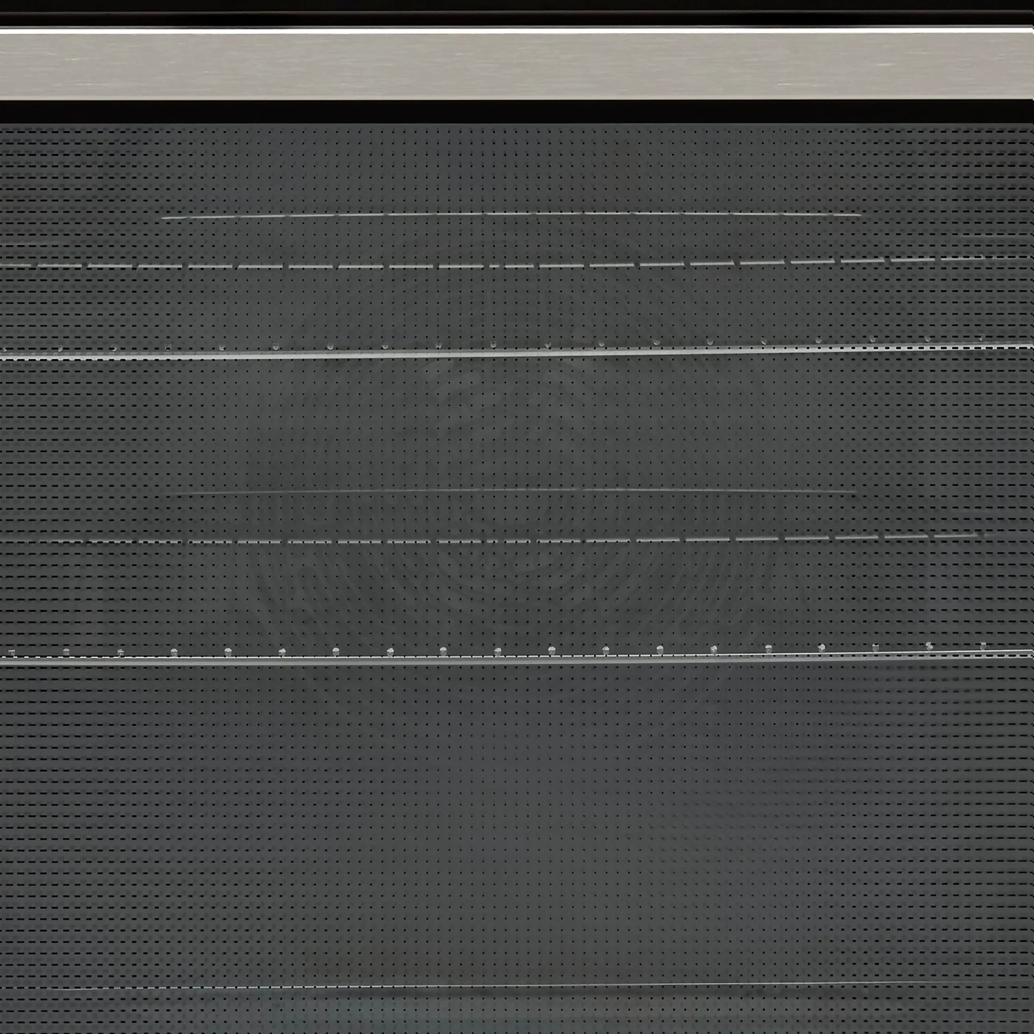 Hisense BI62212AXUK Built In Electric Single Oven - Stainless Steel 7 Hisense BI62212AXUK Built In Electric Single Oven - Stainless Steel - Image 5